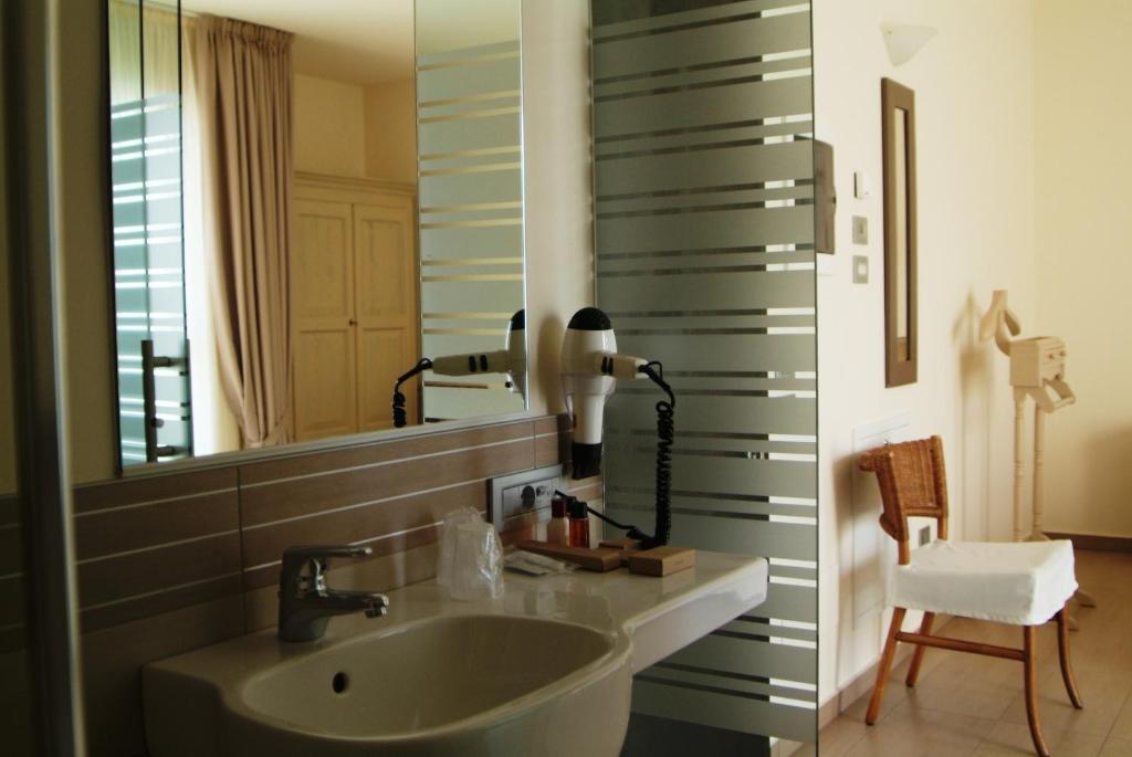 Hotel Piccolo Principe Villongo ภายนอก รูปภาพ